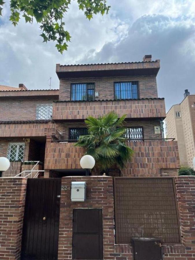 C6 Exclusiva Zona Appartement Madrid